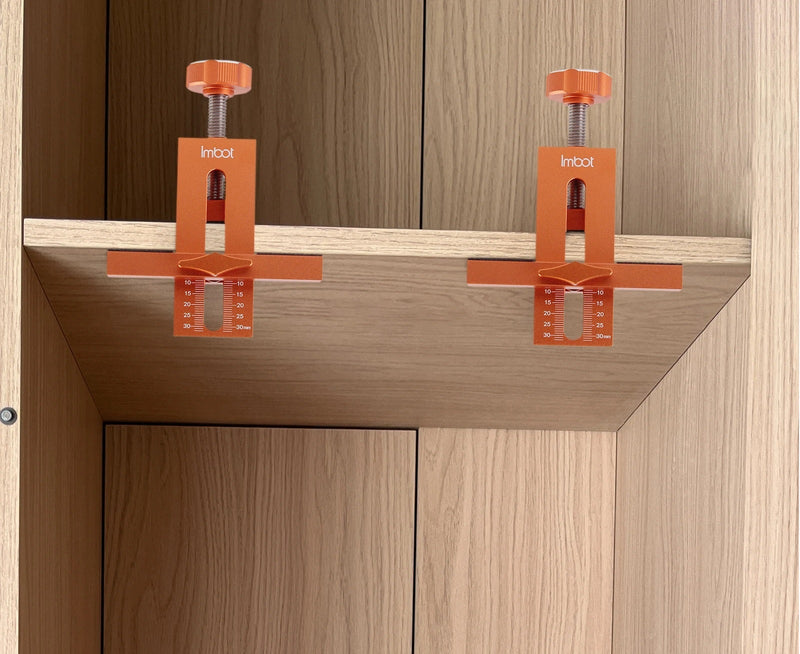 Aluminum Cabinet Door Installation Jig – Adjustable Woodworking Positioning Tool for Fast, Accurate Closet Door Mounting (7–40mm Clamping Range)
