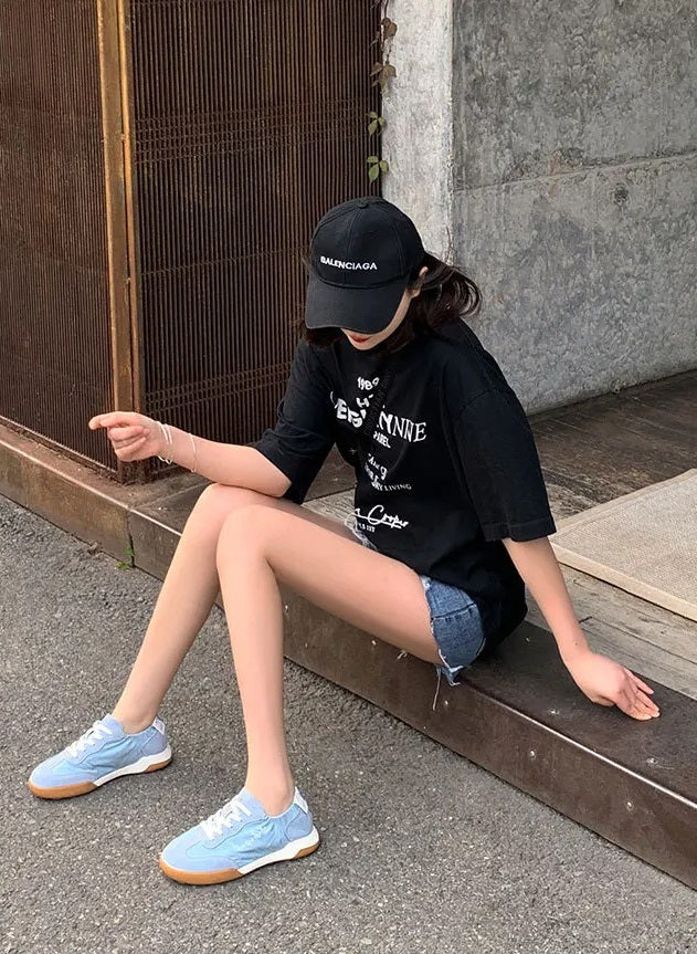 Women’s Round Toe White Court Sneakers - Lightweight Outdoor Leather Skate Shoes for Casual Spring or Summer Style