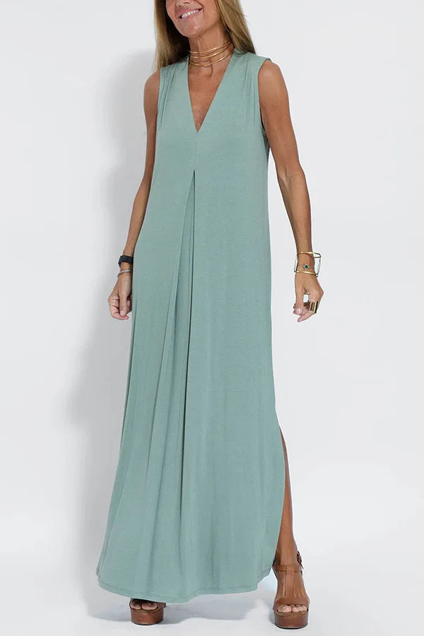 Chic V-Neck Dress & Cardigan Set – Sleeveless Long Vest Dress with Fall-Ready Casual Layered Elegance
