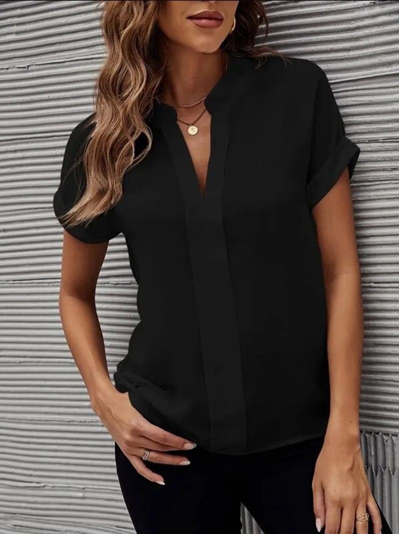 Chic Long-Sleeved Hooded Knitted Dress – Chinese-Inspired Fashion for Effortless Elegance and Cozy Street Style