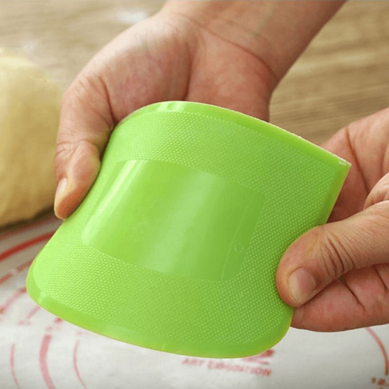 1pc Plastic Cake Cream Spatula Dough Knife Butter Scraper With Plain Smooth Edge Baking Tool For RV