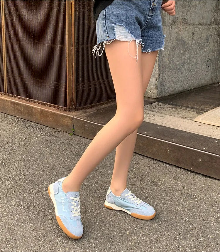Women’s Round Toe White Court Sneakers - Lightweight Outdoor Leather Skate Shoes for Casual Spring or Summer Style