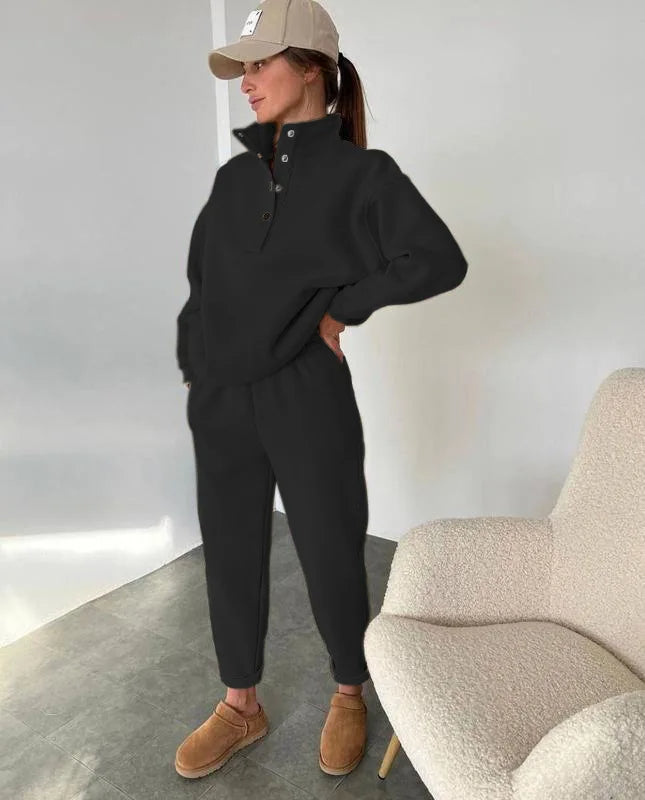 Oversized Hooded Tracksuit Set – 2 Piece Fashion Pullovers & Pants for Casual Streetwear Looks
