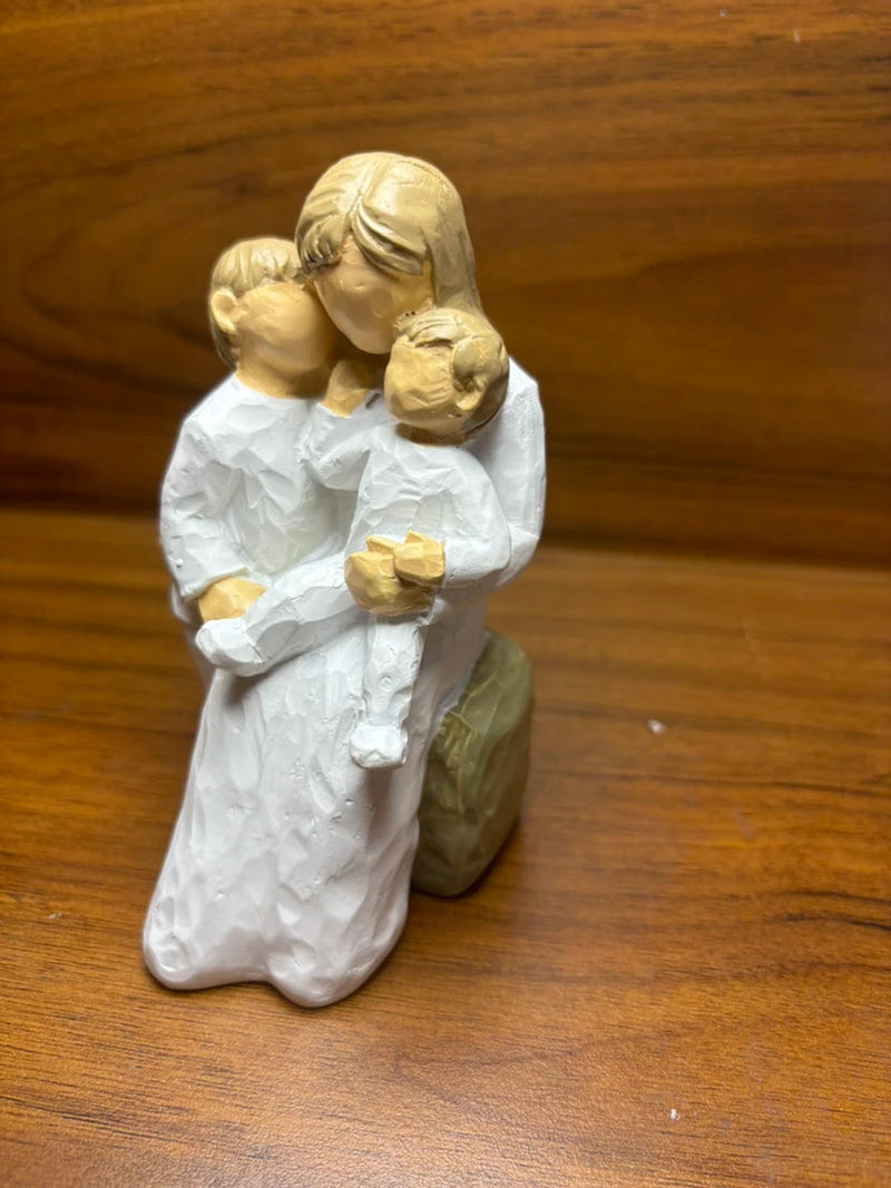 Heart-Shaped Resin Sister & Daughter, Mother & Child Statues – Warm Decorative Gift Celebrating Family Bond, Perfect for Mother’s Day, Birthday or Thanksgiving