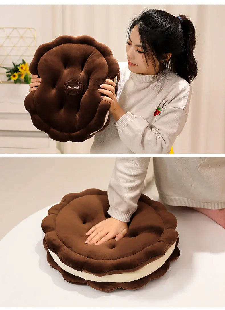 Plush Cookie Pillow – Soft Chocolate Chip Cushion for Sweet Home Decoration