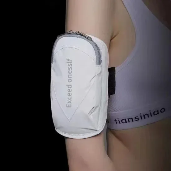 Outdoor Reflective Waterproof Running Phone Armband Bag – Outdoor Sports Case for iPhone & Samsung, Sweatproof Holder for Jogging & Night Safety Visibility