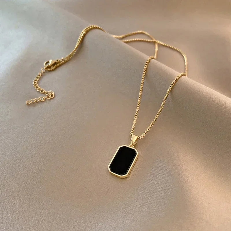 Bold Gold Geometric Pendant Necklace – Black Enamel Square Chain for Men & Women, Punk Party Jewelry