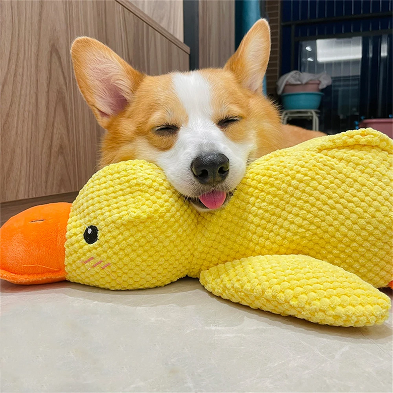 Plush Duck Chew Toy – Squeaky & Bite-Resistant for Calming Puppies & Teething Relief