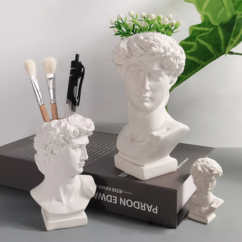 David Statue Resin Vase – Elegant Vase & Makeup Brush Holder for Chic Décor
