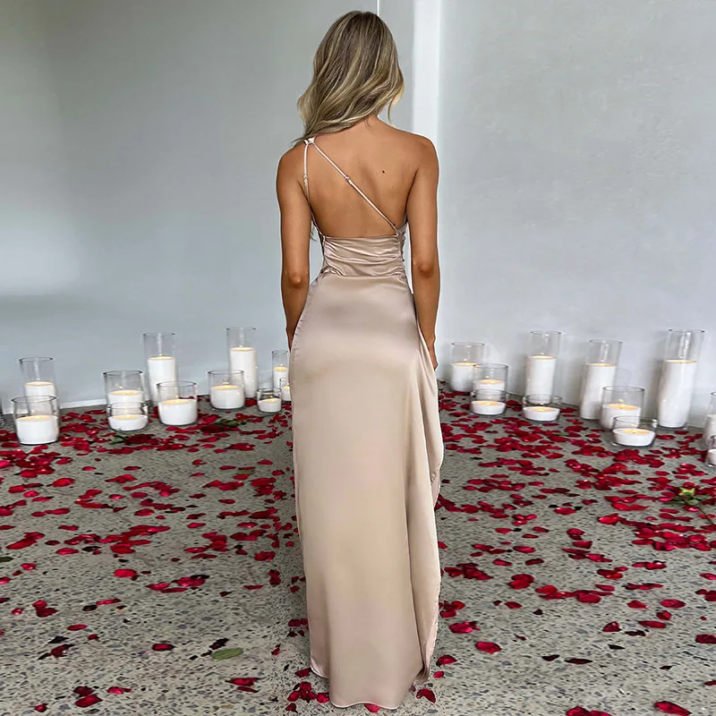 Korean One-Shoulder Pattern Print Maxi Dress – Side-Split Backless Diagonal Collar Beauty for Beach & Summer Elegance