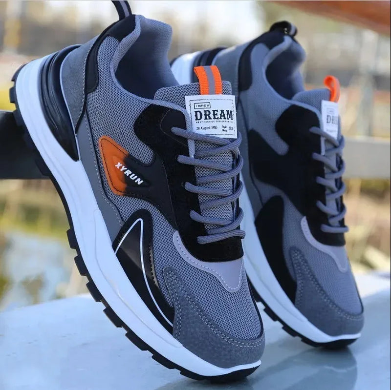 2024 Autumn Soft-Soled Fashion Sneakers