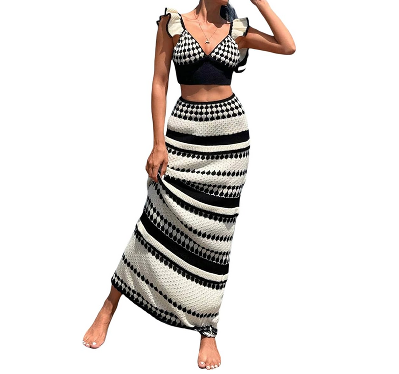 Striped Boho Knit Beach Skirt Set – Sexy Backless Striped Two-Piece for a Chic Summer Holiday Look