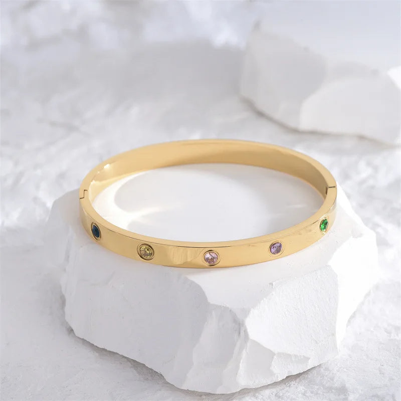 Zircon Cross Nut Nail Bracelet - Gold Screw-Style Stainless Steel Bangle for Edgy Glam
