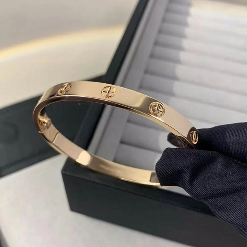 Zircon Cross Nut Nail Bracelet - Gold Screw-Style Stainless Steel Bangle for Edgy Glam
