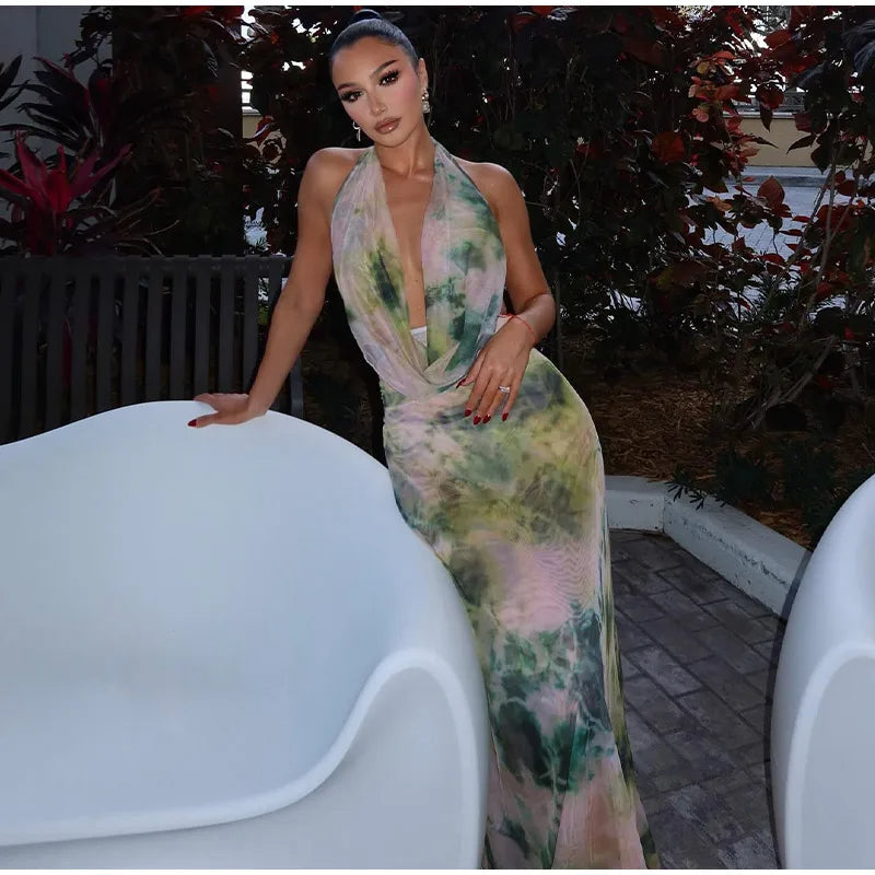 Bold Contrast Tie Dye Deep V-Neck Strap Dress – Backless Off-Shoulder Design for Spring Parties and Holidays