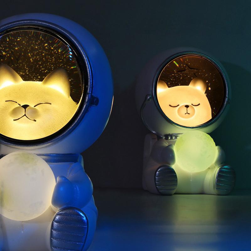 Cute Pet Astronaut Night Light