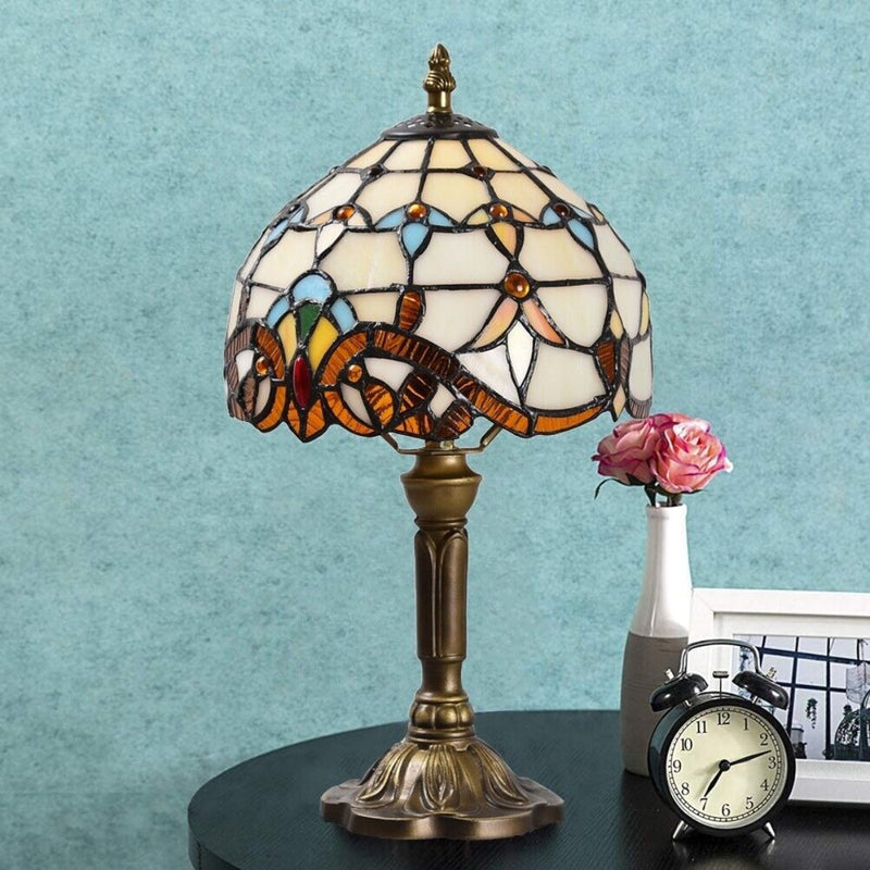 Vintage Tiffany-Style Stained Glass Lamp – Elegant Ambient Lighting