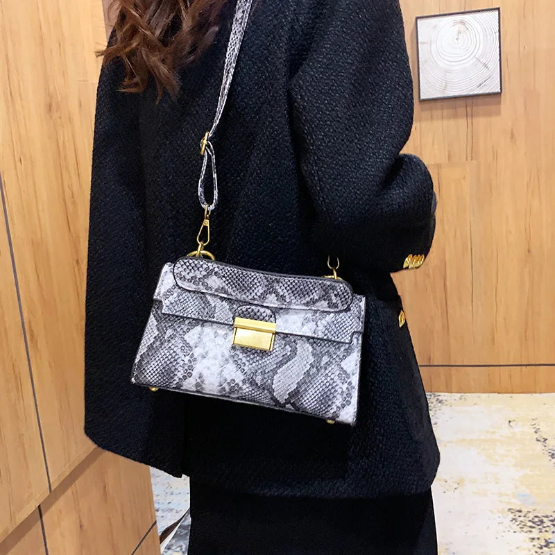 Luxury Snake Pattern Leather Crossbody Bag – Small Designer Handbag for Fashion-Forward Women Who Love Bold, Chic Accessories