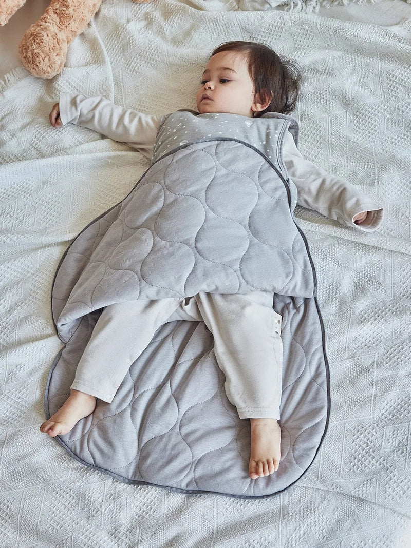 Cozy Baby Sleeping Bag – Anti-Kick Blanket for Infants 0-24 Months with Starry Print