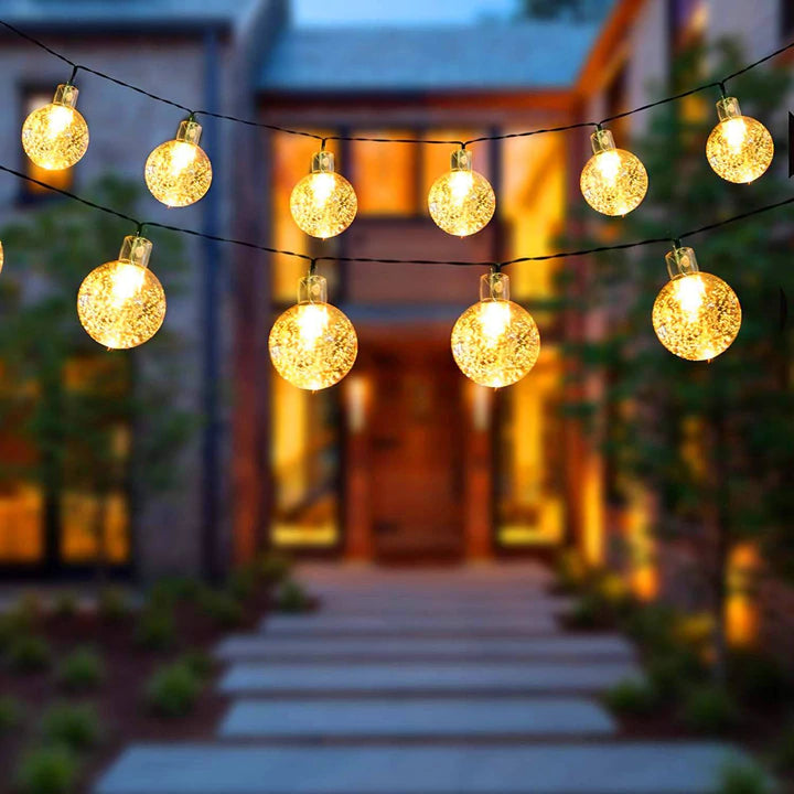 Outdoor Bulb String Lights | Solar Powered