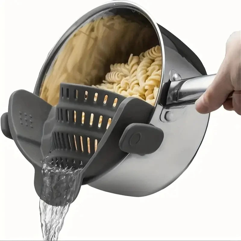 Smart Clip-On Silicone Pot Strainer – Adjustable Kitchen Drainer for Pasta, Veggies, Bowls & Pans Without Spills