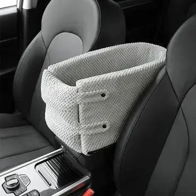 Portable Pet Car Seat – Safety Nest for Small Dogs and Cats During Travel