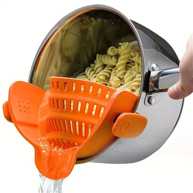Smart Clip-On Silicone Pot Strainer – Adjustable Kitchen Drainer for Pasta, Veggies, Bowls & Pans Without Spills