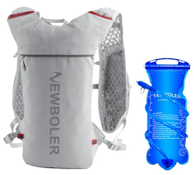 Ultralight Trail Running Vest – 5L Hydration Backpack for Marathoners with Breathable Straps and 500ml Water Bottle Included