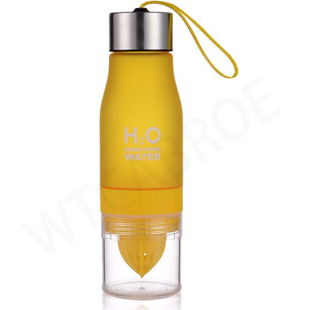 Portable Fruit Infusing Water Bottle | 22oz