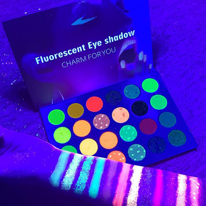 24 Color Super Glow Eyeshadow