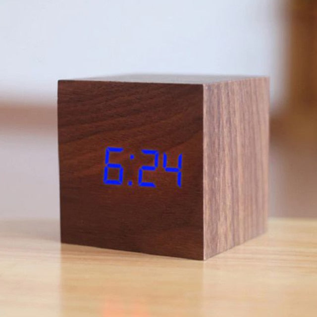 BloClock | Elegant Wooden Cube Clock | Digital | USB