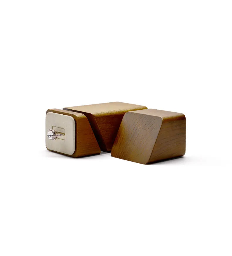 Wooden Ring Display Stand – 3-Piece Solid Wood Wedding Set Showcases Jewelry Elegantly with Rustic Charm and Timeless Appeal