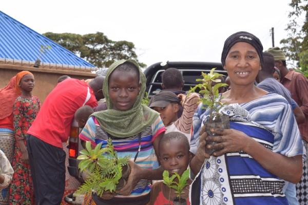 You Plant We Plant Tree Kits Gift Pack